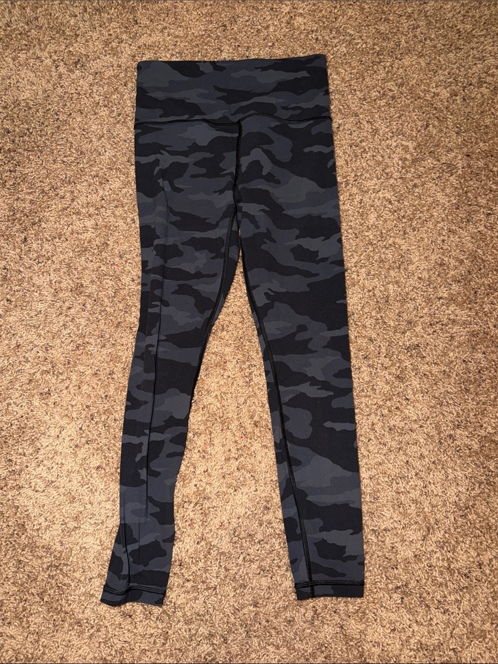 Athleta Black & Gray Camo Leggings